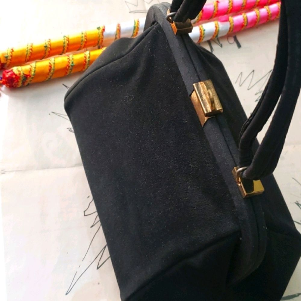 vintage pyramid handbag